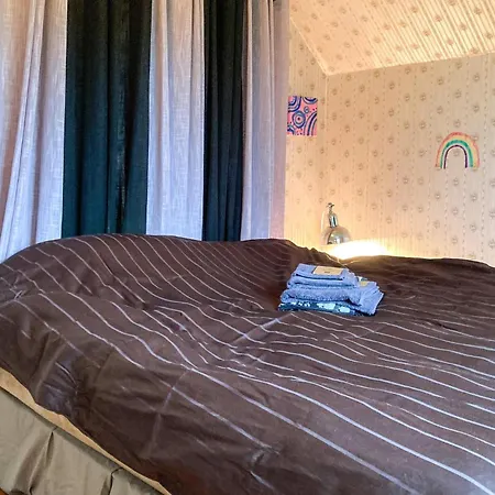4 Bedroom Cozy In *