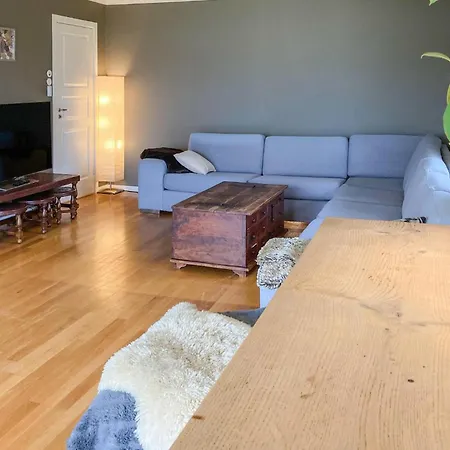 4 Bedroom Cozy In *